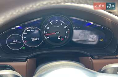 Внедорожник / Кроссовер Porsche Cayenne 2019 в 