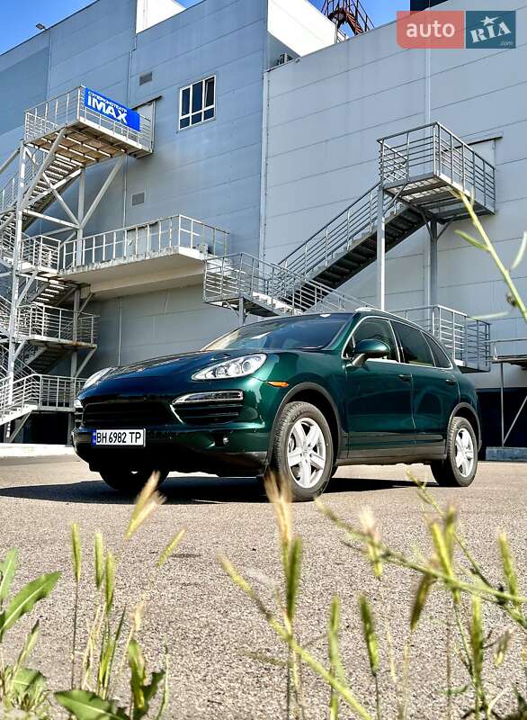 Внедорожник / Кроссовер Porsche Cayenne 2012 в Одессе фото 12 Внедорожник / Кроссовер Porsche Cayenne 2012 в Одессе