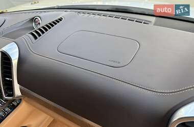 Внедорожник / Кроссовер Porsche Cayenne 2013 в 