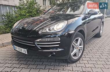 Внедорожник / Кроссовер Porsche Cayenne 2014 в Тернополе
