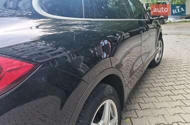 Внедорожник / Кроссовер Porsche Cayenne 2014 в 