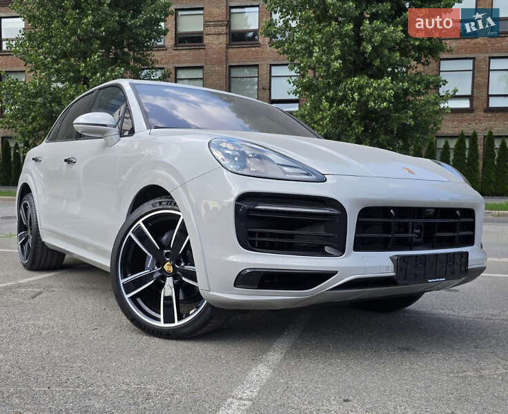 Позашляховик / Кросовер Porsche Cayenne 2022 в Києві