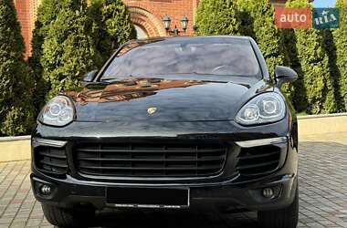 Внедорожник / Кроссовер Porsche Cayenne 2015 в Одессе