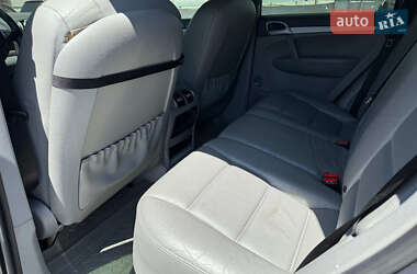 Внедорожник / Кроссовер Porsche Cayenne 2005 в 