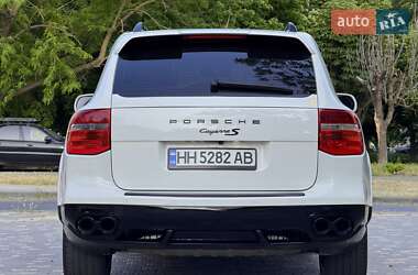 Внедорожник / Кроссовер Porsche Cayenne 2008 в 