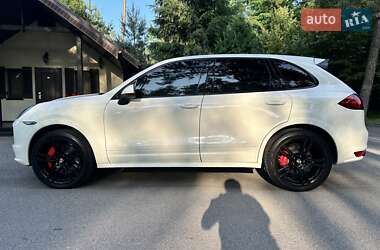 Позашляховик / Кросовер Porsche Cayenne 2010 в 