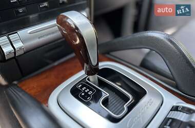 Внедорожник / Кроссовер Porsche Cayenne 2007 в 