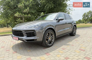 Внедорожник / Кроссовер Porsche Cayenne 2020 в Измаиле