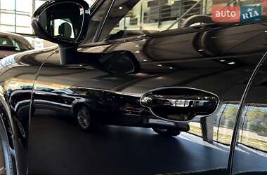 Внедорожник / Кроссовер Porsche Cayenne 2024 в 