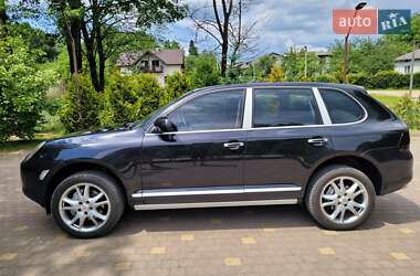 Позашляховик / Кросовер Porsche Cayenne 2004 в 