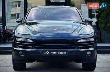 Внедорожник / Кроссовер Porsche Cayenne 2013 в 