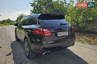 Внедорожник / Кроссовер Porsche Cayenne 2013 в 