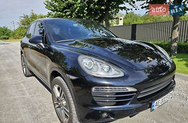 Внедорожник / Кроссовер Porsche Cayenne 2013 в 