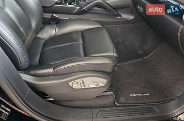 Внедорожник / Кроссовер Porsche Cayenne 2013 в 