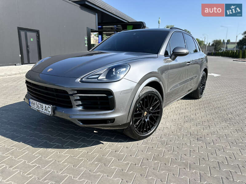 Porsche Cayenne 2019