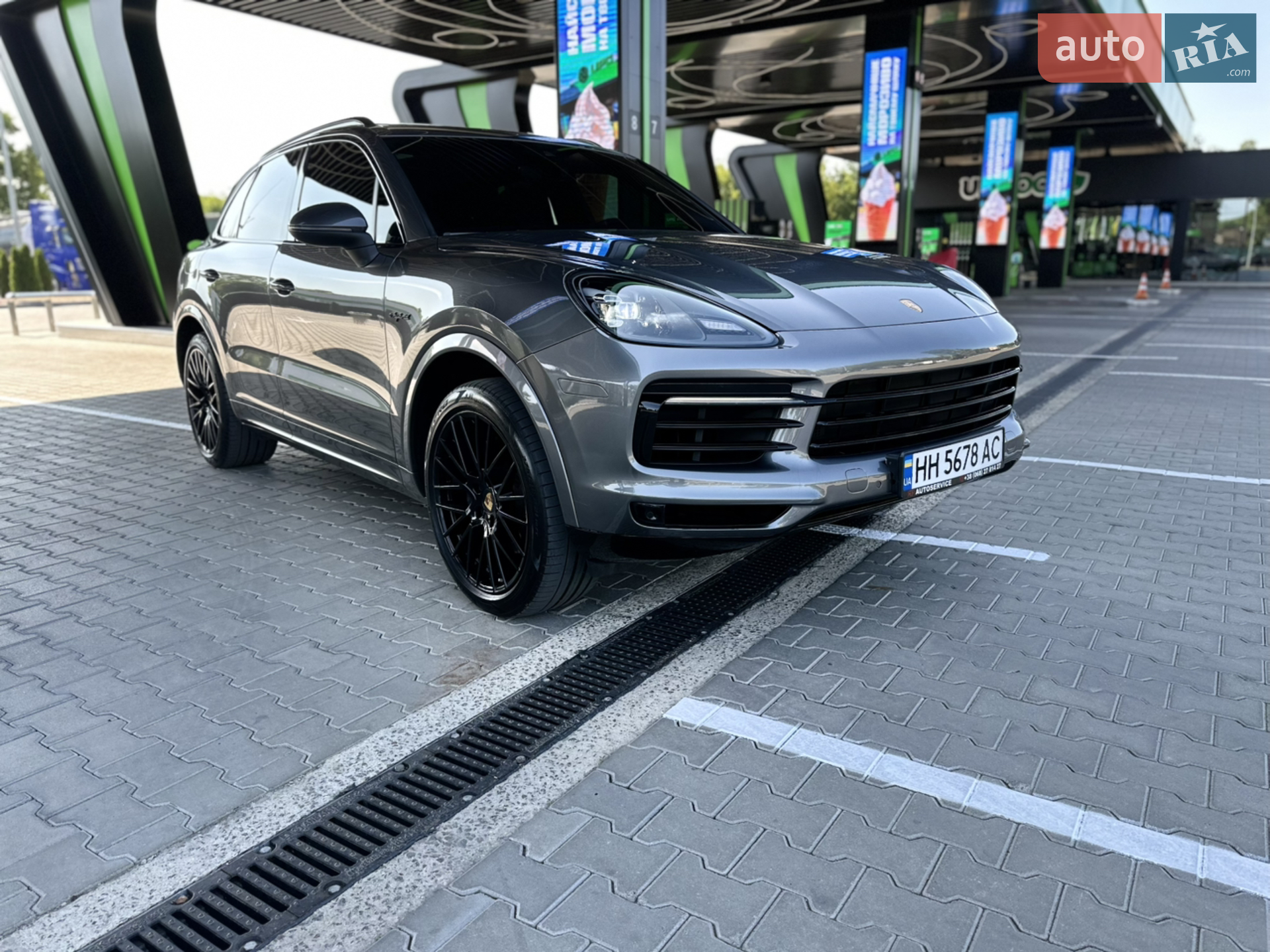 2019 Porsche Cayenne - мініатюра 21
