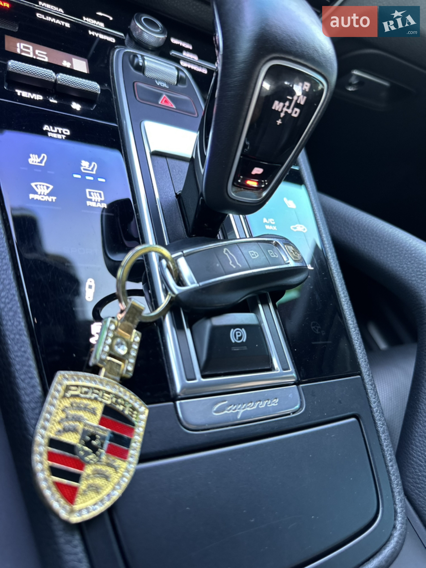 2019 Porsche Cayenne - мініатюра 37