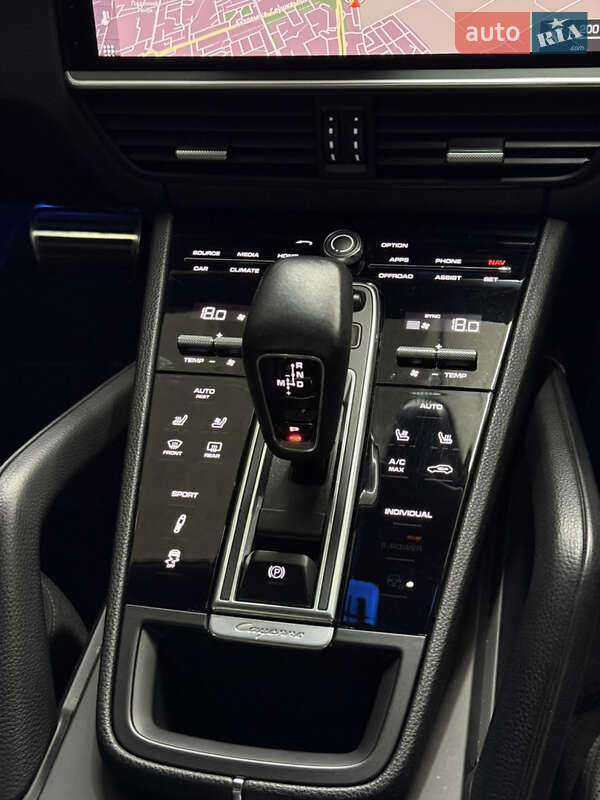 Внедорожник / Кроссовер Porsche Cayenne 2018 в Одессе