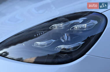 Внедорожник / Кроссовер Porsche Cayenne 2020 в 