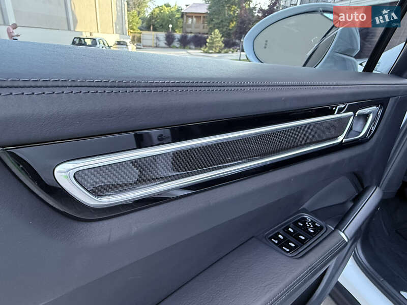 Внедорожник / Кроссовер Porsche Cayenne 2019 в Одессе