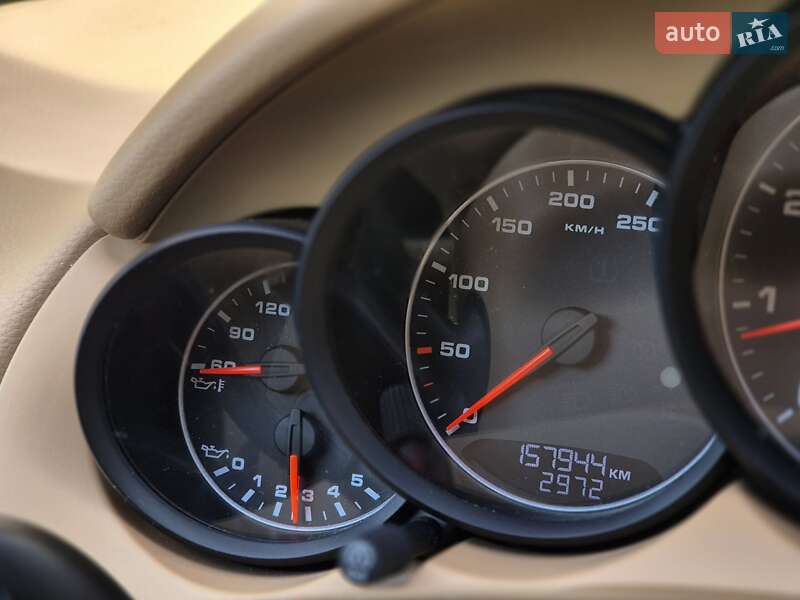 Позашляховик / Кросовер Porsche Cayenne 2013 в Запоріжжі