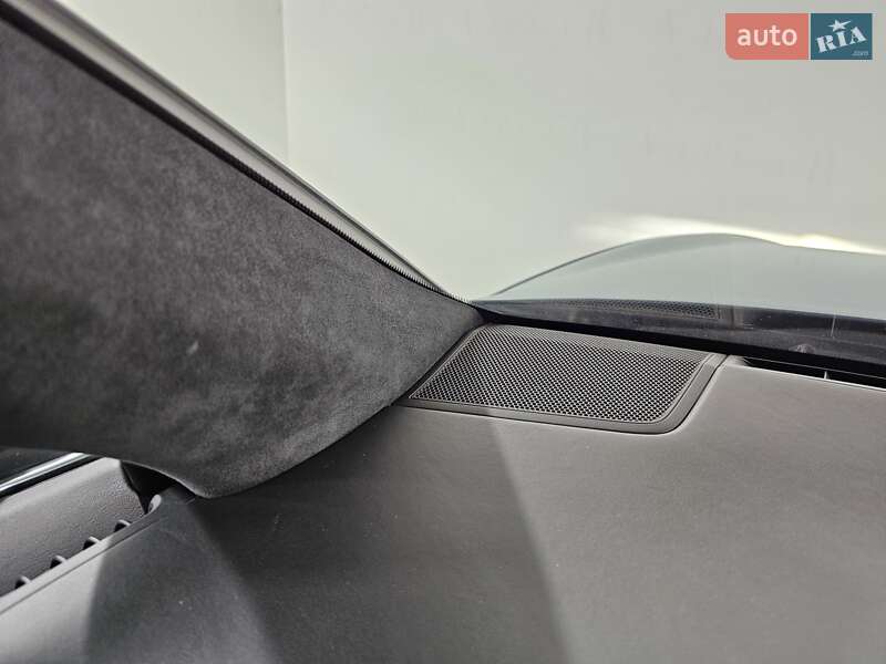 Внедорожник / Кроссовер Porsche Cayenne 2018 в Киеве фото 26 Внедорожник / Кроссовер Porsche Cayenne 2018 в Киеве