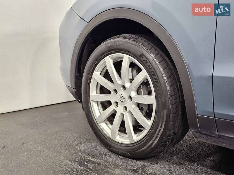 Внедорожник / Кроссовер Porsche Cayenne 2018 в Киеве фото 43 Внедорожник / Кроссовер Porsche Cayenne 2018 в Киеве