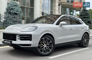Позашляховик / Кросовер Porsche Cayenne 2024 в 