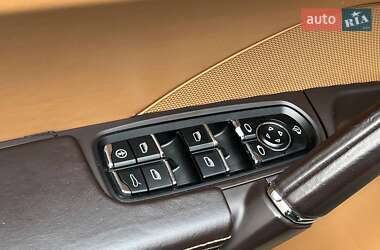 Внедорожник / Кроссовер Porsche Cayenne 2013 в 