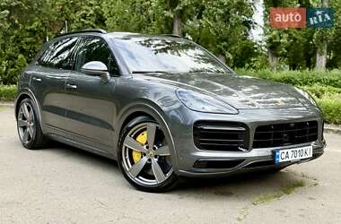Позашляховик / Кросовер Porsche Cayenne 2022 в Києві