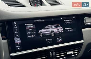 Внедорожник / Кроссовер Porsche Cayenne 2019 в 