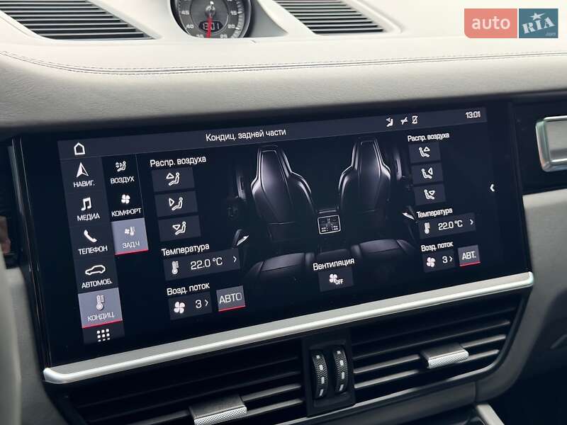 Внедорожник / Кроссовер Porsche Cayenne 2019 в Киеве