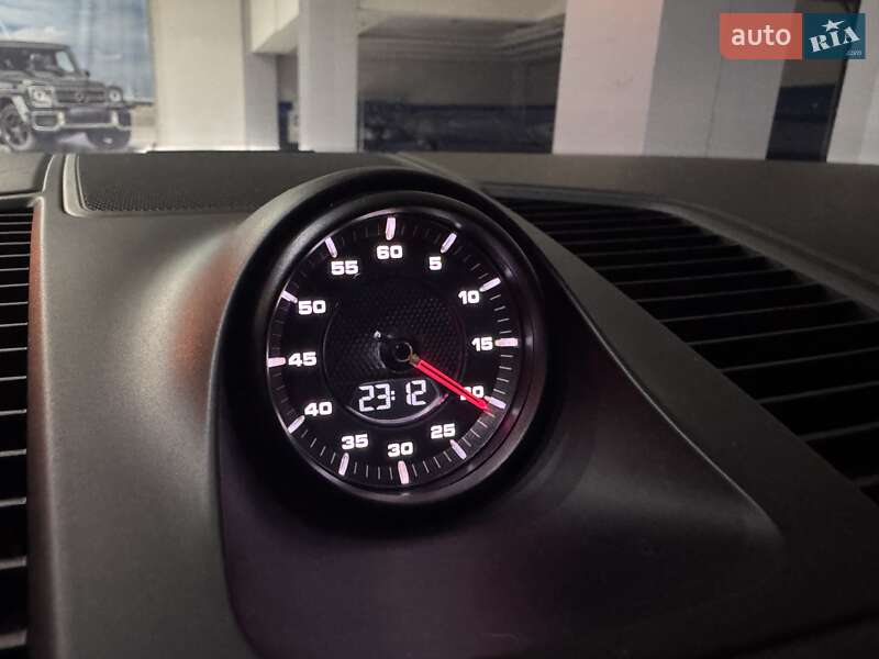 Внедорожник / Кроссовер Porsche Cayenne 2019 в Одессе