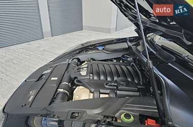 Внедорожник / Кроссовер Porsche Cayenne 2011 в 