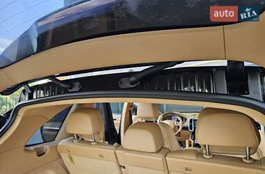 Внедорожник / Кроссовер Porsche Cayenne 2011 в 