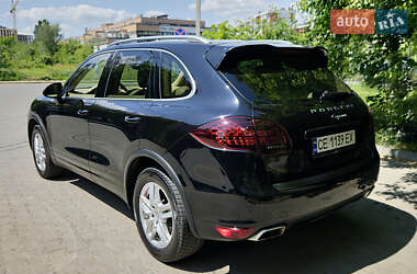 Позашляховик / Кросовер Porsche Cayenne 2011 в Чернівцях