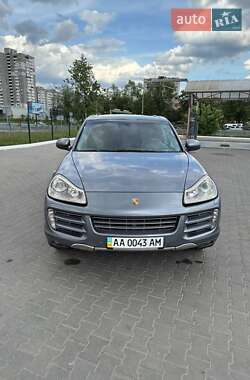 Внедорожник / Кроссовер Porsche Cayenne 2006 в 