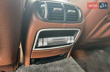 Внедорожник / Кроссовер Porsche Cayenne 2007 в 