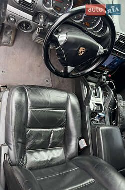 Позашляховик / Кросовер Porsche Cayenne 2003 в 