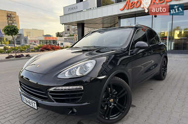 Внедорожник / Кроссовер Porsche Cayenne 2013 в Хмельницком
