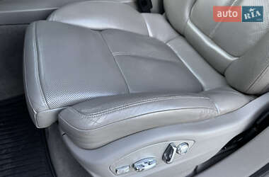 Внедорожник / Кроссовер Porsche Cayenne 2012 в 