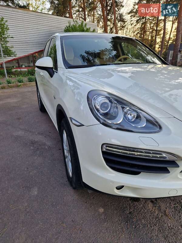 Позашляховик / Кросовер Porsche Cayenne 2010 в Вінниці