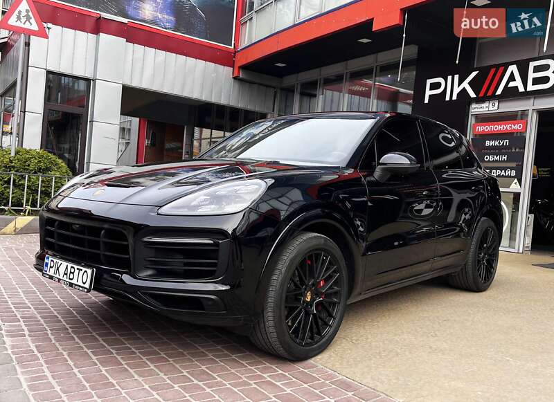 Позашляховик / Кросовер Porsche Cayenne 2021 в Львові