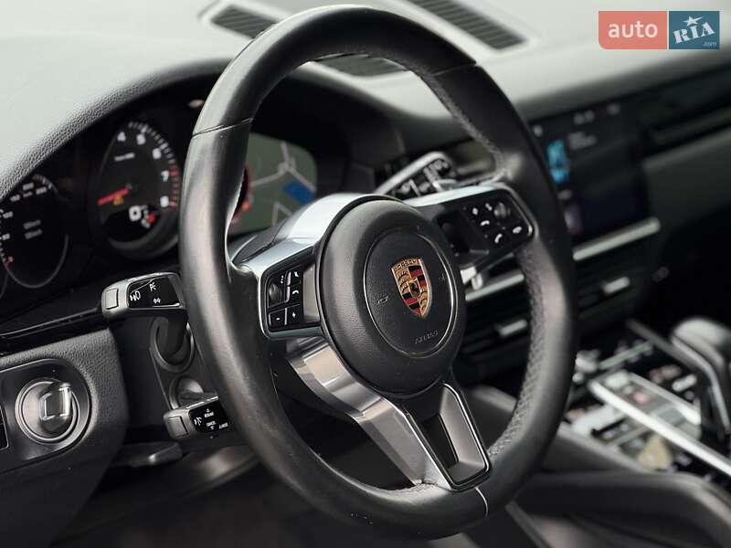 Внедорожник / Кроссовер Porsche Cayenne 2018 в Днепре
