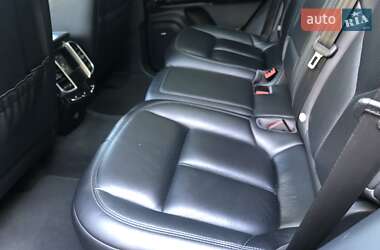 Позашляховик / Кросовер Porsche Cayenne 2015 в 