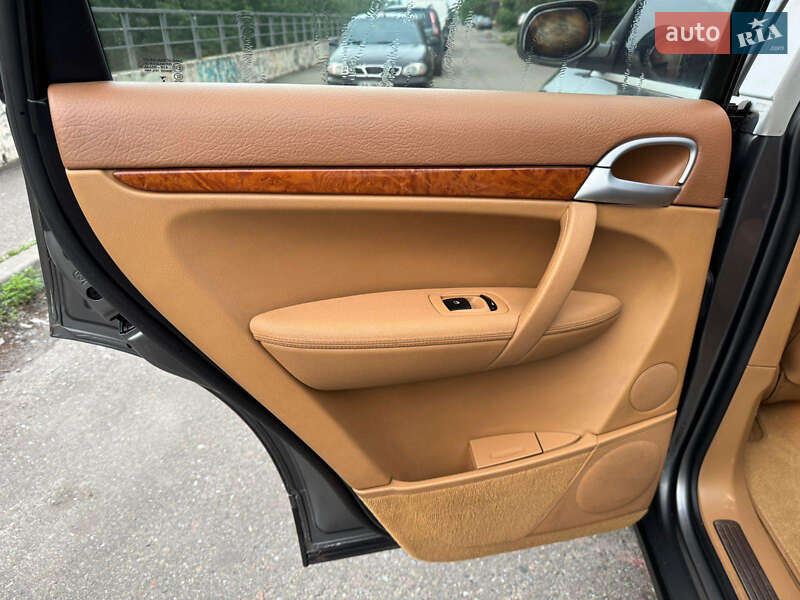 Внедорожник / Кроссовер Porsche Cayenne 2008 в Кривом Роге