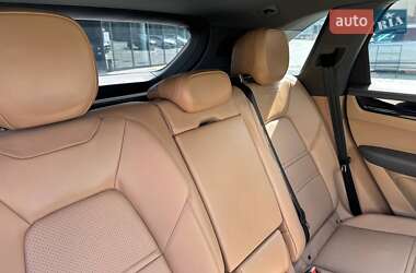 Внедорожник / Кроссовер Porsche Cayenne 2020 в 