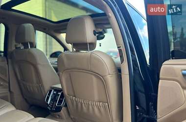 Внедорожник / Кроссовер Porsche Cayenne 2015 в 