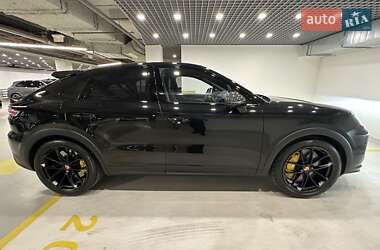 Позашляховик / Кросовер Porsche Cayenne 2024 в 