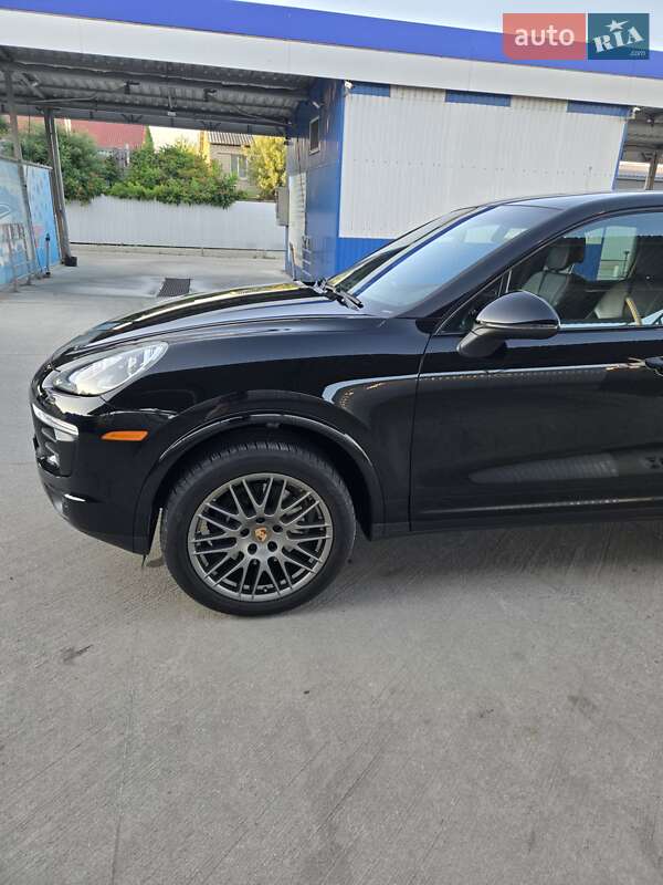 Внедорожник / Кроссовер Porsche Cayenne 2016 в Одессе
